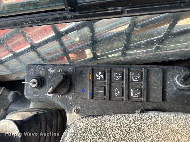 image for item YA0328 2022 Manitou 2150RT tracked skid steer loader