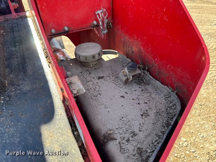 image for item YA0328 2022 Manitou 2150RT tracked skid steer loader