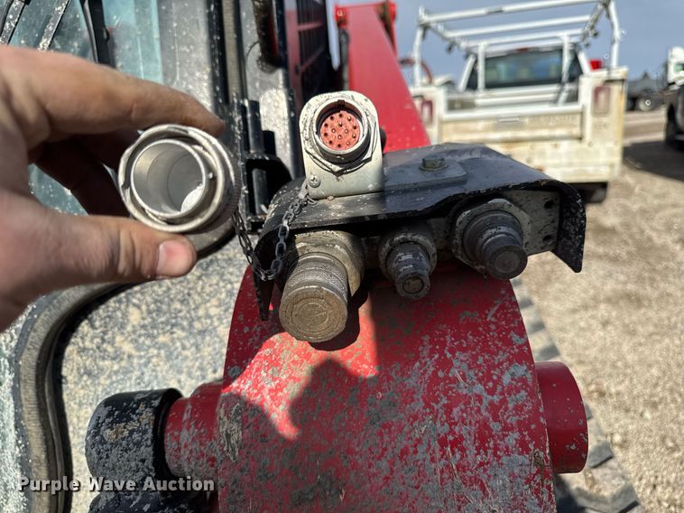 image for item YA0329 2022 Manitou 1650RT tracked skid steer loader