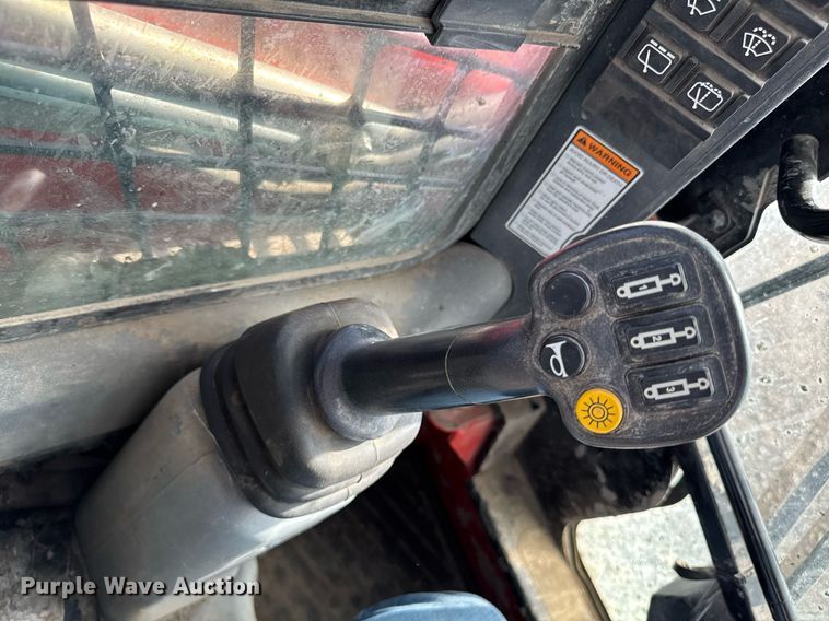 image for item YA0329 2022 Manitou 1650RT tracked skid steer loader