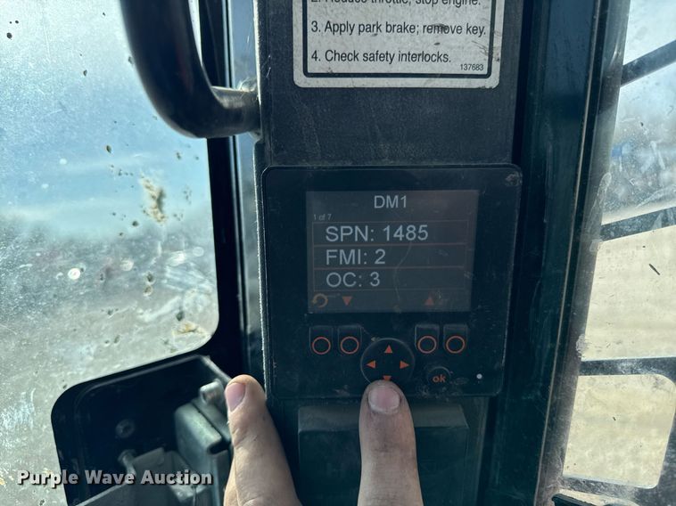 image for item YA0329 2022 Manitou 1650RT tracked skid steer loader