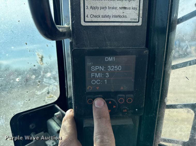 image for item YA0329 2022 Manitou 1650RT tracked skid steer loader