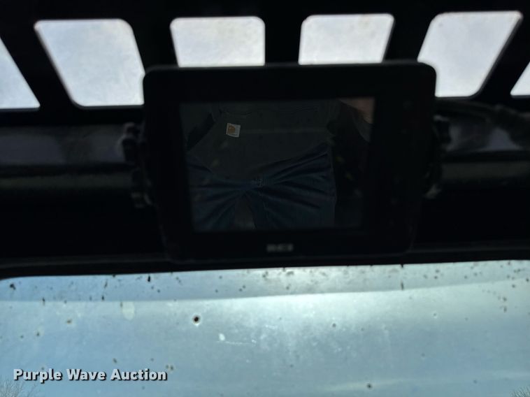 image for item YA0329 2022 Manitou 1650RT tracked skid steer loader