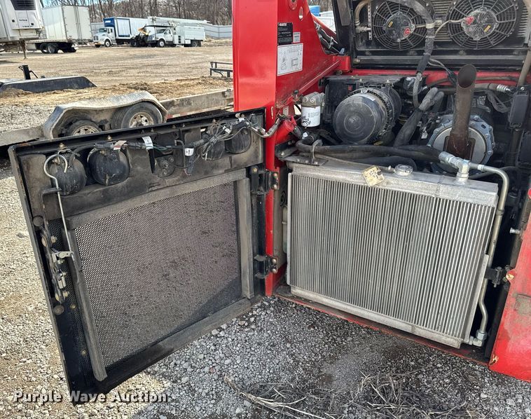 image for item YA0329 2022 Manitou 1650RT tracked skid steer loader