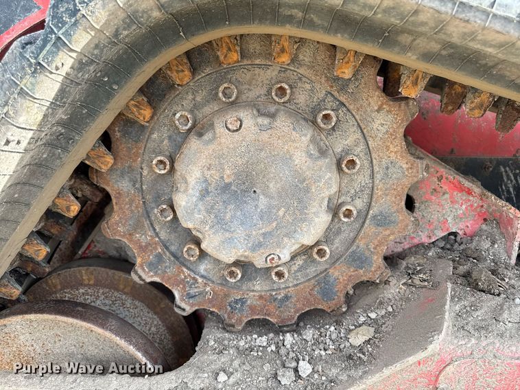 image for item YA0329 2022 Manitou 1650RT tracked skid steer loader