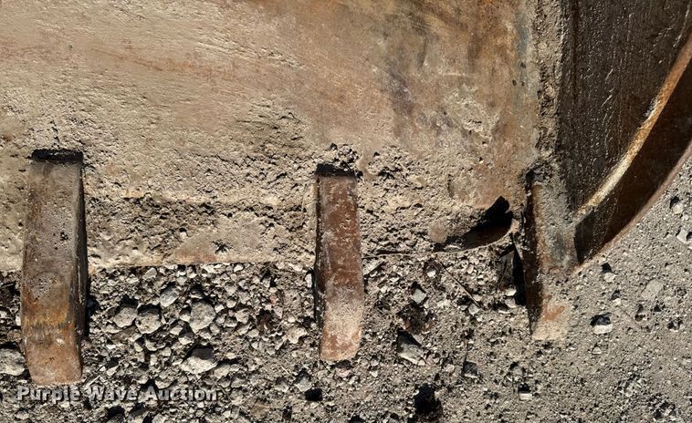 image for item YA0330 2021 Manitou 2150 RT tracked skid steer loader