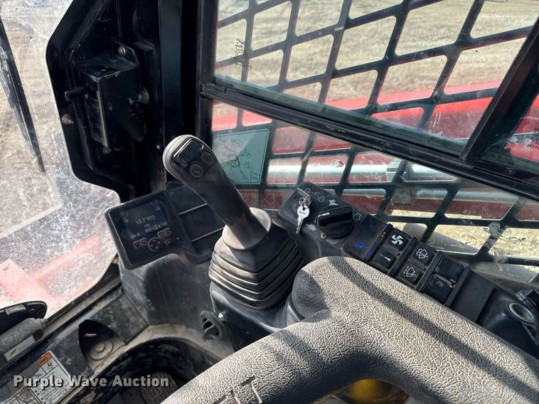 image for item YA0330 2021 Manitou 2150 RT tracked skid steer loader