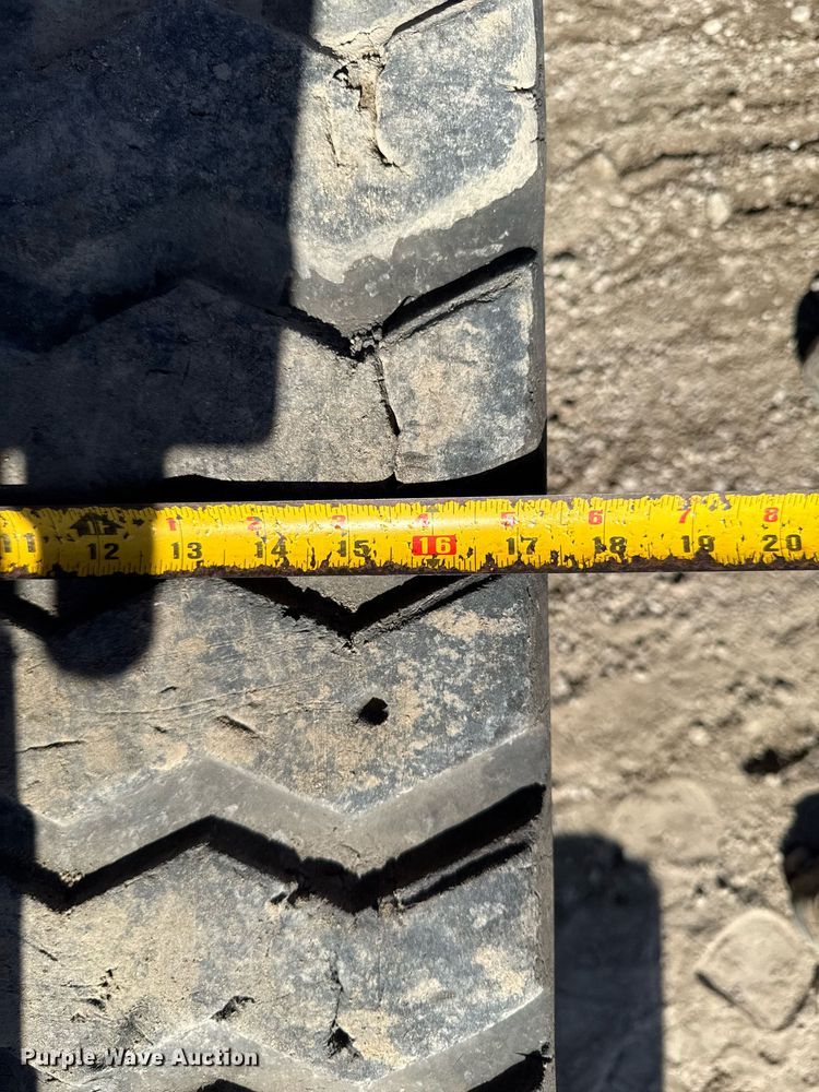 image for item YA0330 2021 Manitou 2150 RT tracked skid steer loader