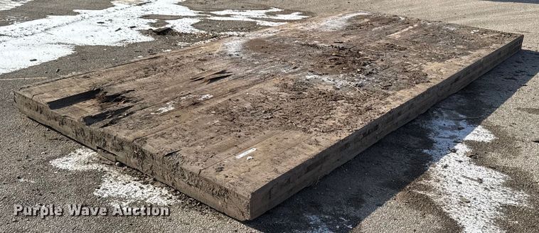 image for item ZA0543 (15) crane mats 