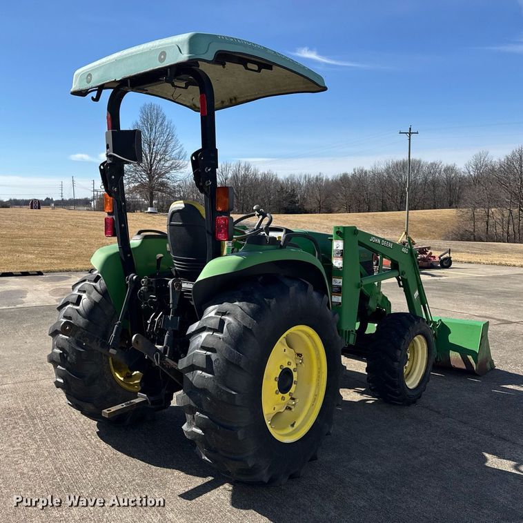 image for item DH9872 2003 John Deere 4510 tractor