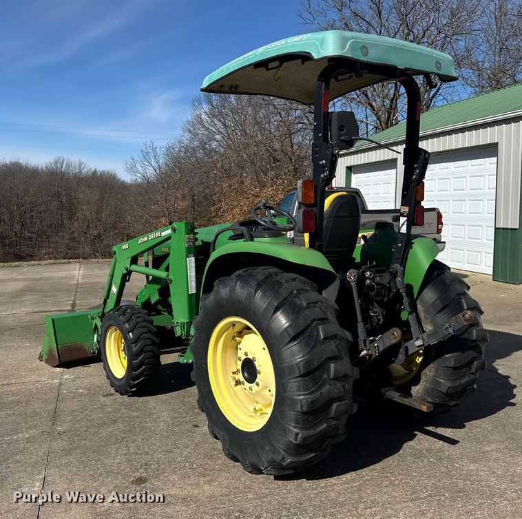 image for item DH9872 2003 John Deere 4510 tractor