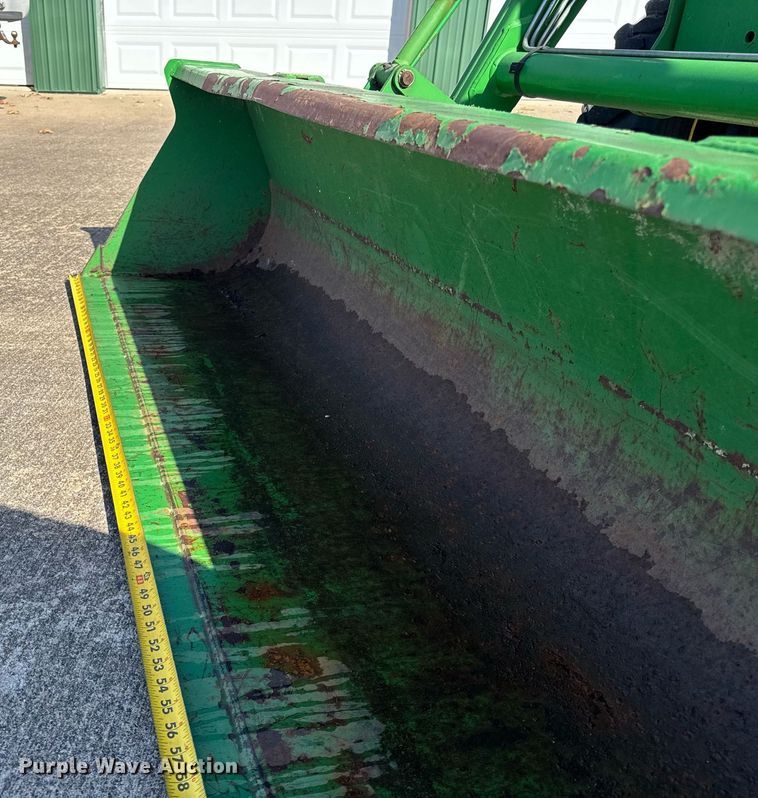 image for item DH9872 2003 John Deere 4510 tractor