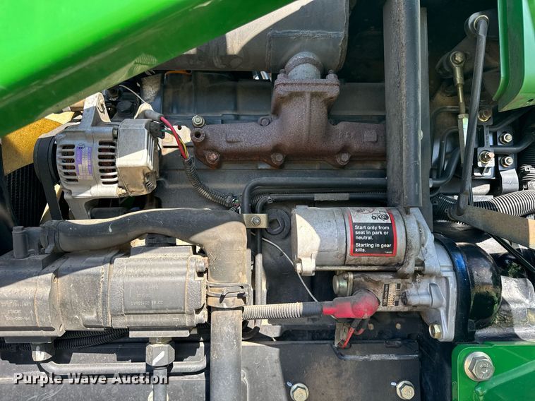 image for item DH9872 2003 John Deere 4510 tractor