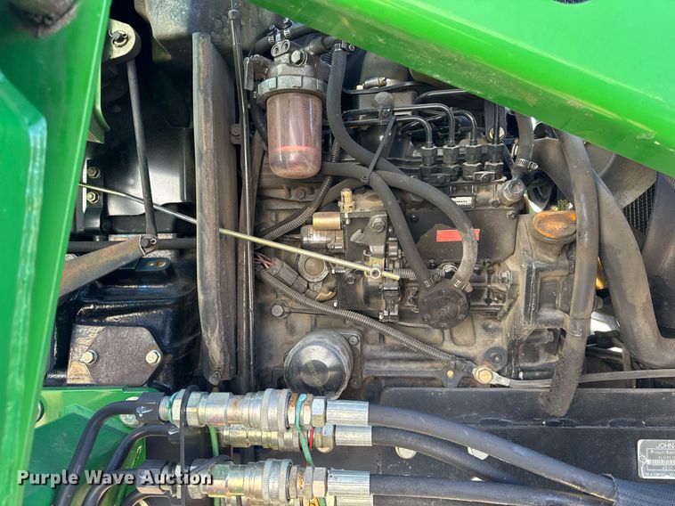 image for item DH9872 2003 John Deere 4510 tractor