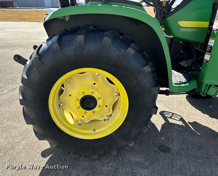 image for item DH9872 2003 John Deere 4510 tractor