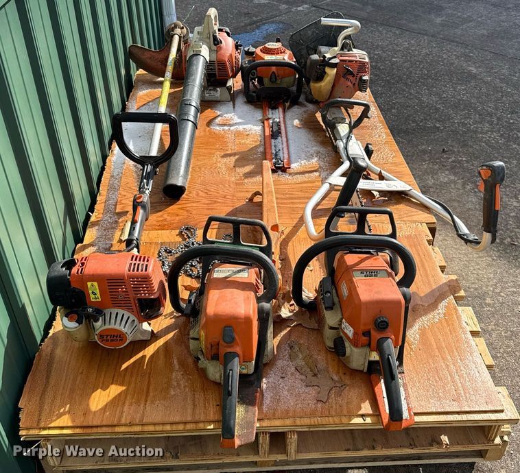 image for item DH9875 Stihl lawn tools