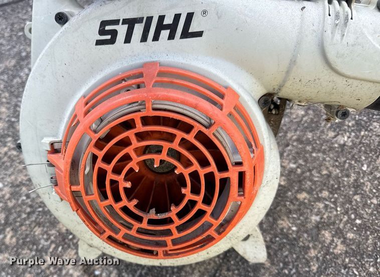 image for item DH9875 Stihl lawn tools