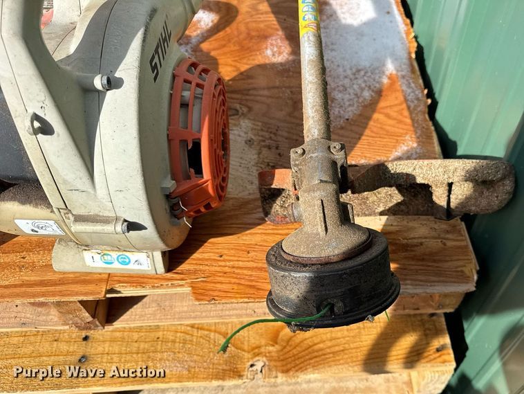 image for item DH9875 Stihl lawn tools