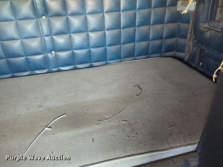 image for item DL1057 1979 Peterbilt 359S27 semi truck