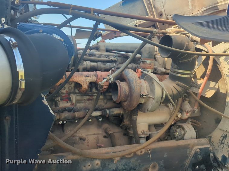 image for item DL1057 1979 Peterbilt 359S27 semi truck