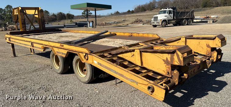 image for item DM5587 2012 Belshe FB30 equipment trailer