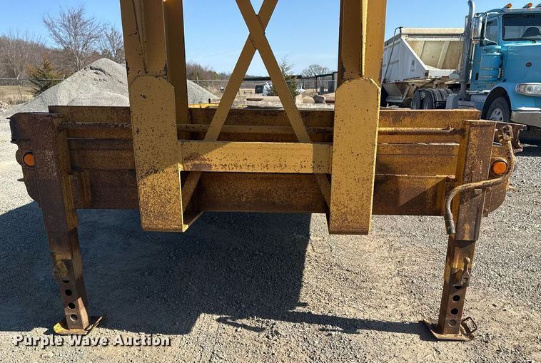 image for item DM5587 2012 Belshe FB30 equipment trailer