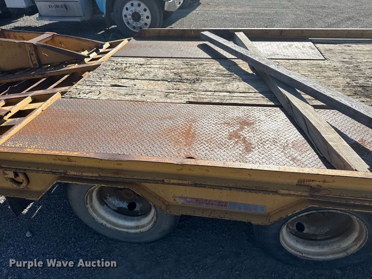 image for item DM5587 2012 Belshe FB30 equipment trailer