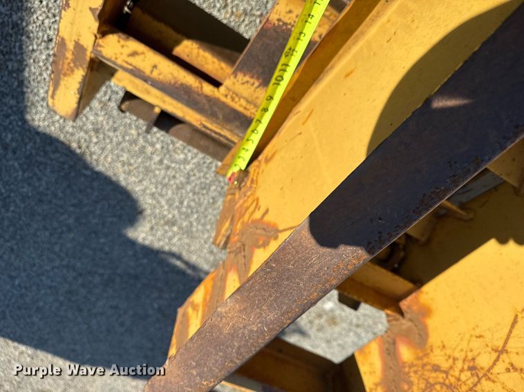 image for item DM5587 2012 Belshe FB30 equipment trailer