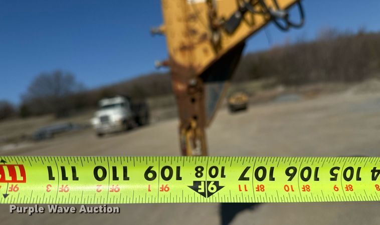 image for item DM5587 2012 Belshe FB30 equipment trailer