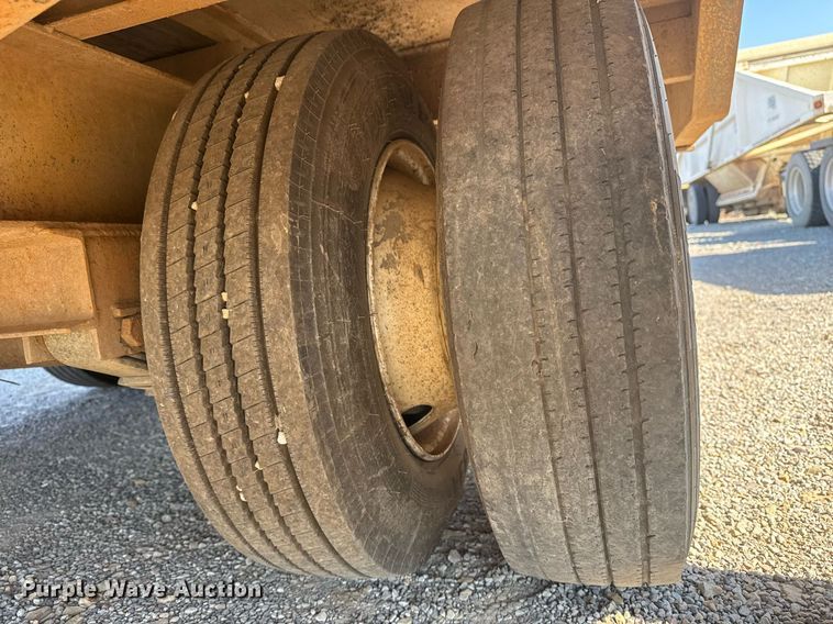 image for item DM5587 2012 Belshe FB30 equipment trailer