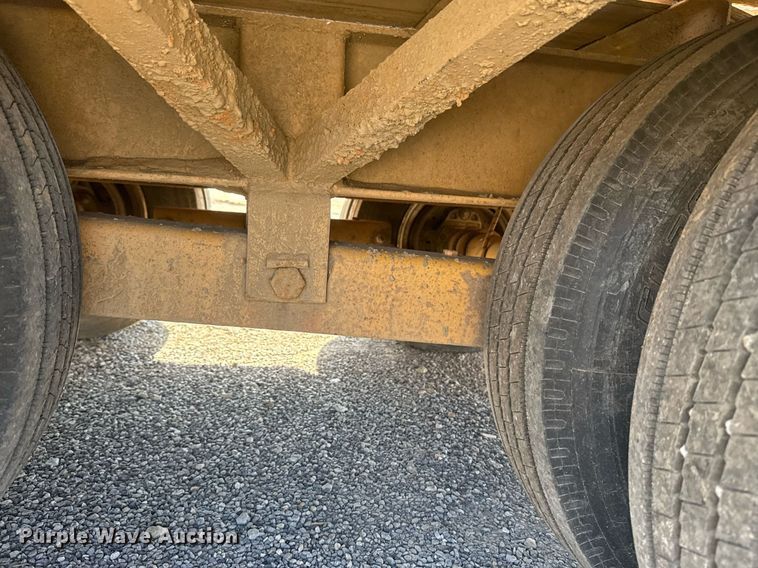 image for item DM5587 2012 Belshe FB30 equipment trailer