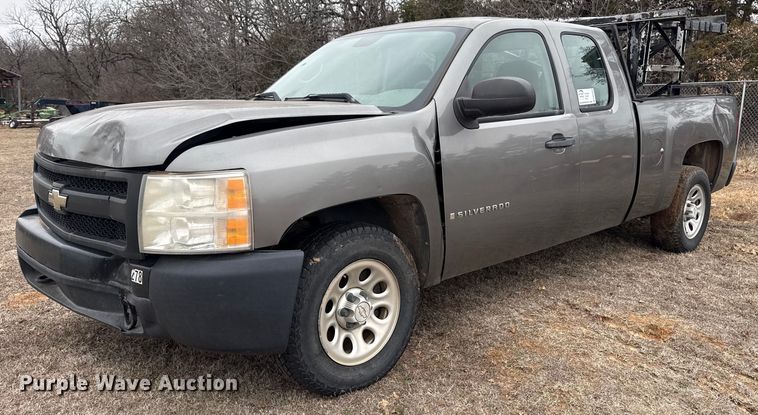 image for item DM5602 2008 Chevrolet Silverado 1500 Ext. Cab pickup truck