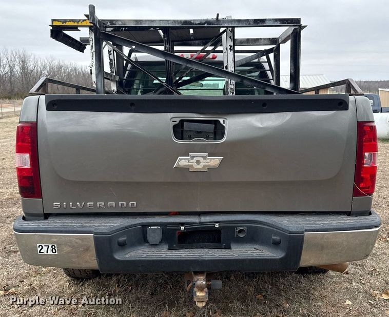 image for item DM5602 2008 Chevrolet Silverado 1500 Ext. Cab pickup truck