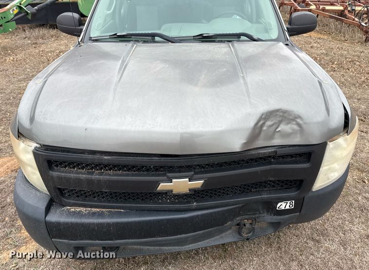 image for item DM5602 2008 Chevrolet Silverado 1500 Ext. Cab pickup truck