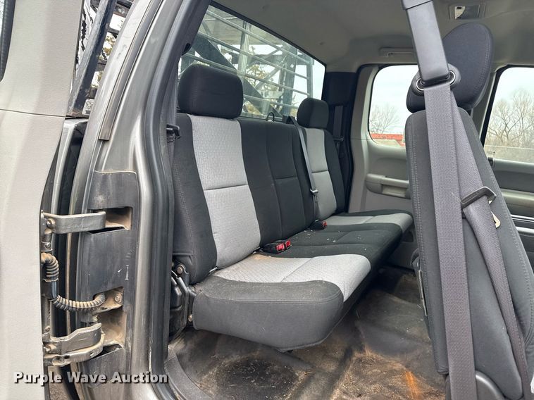image for item DM5602 2008 Chevrolet Silverado 1500 Ext. Cab pickup truck