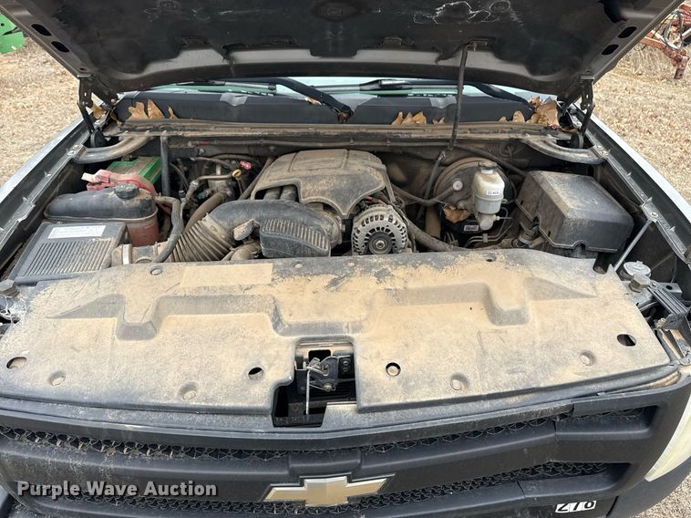 image for item DM5602 2008 Chevrolet Silverado 1500 Ext. Cab pickup truck