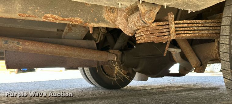 image for item DN0800 1998 Ford E450 ambulance