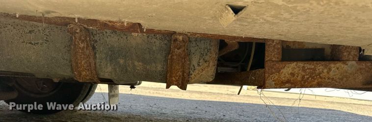 image for item DN0800 1998 Ford E450 ambulance