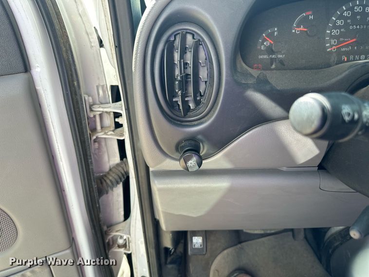 image for item DN0800 1998 Ford E450 ambulance