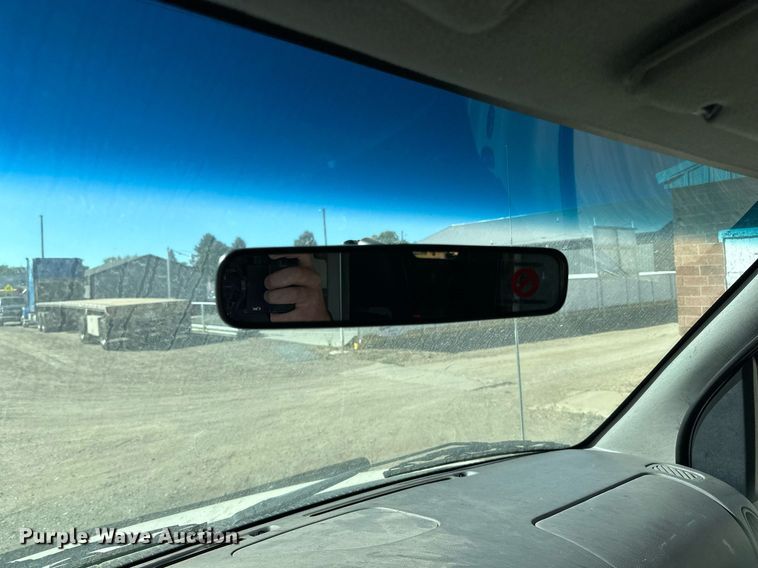 image for item DN0800 1998 Ford E450 ambulance