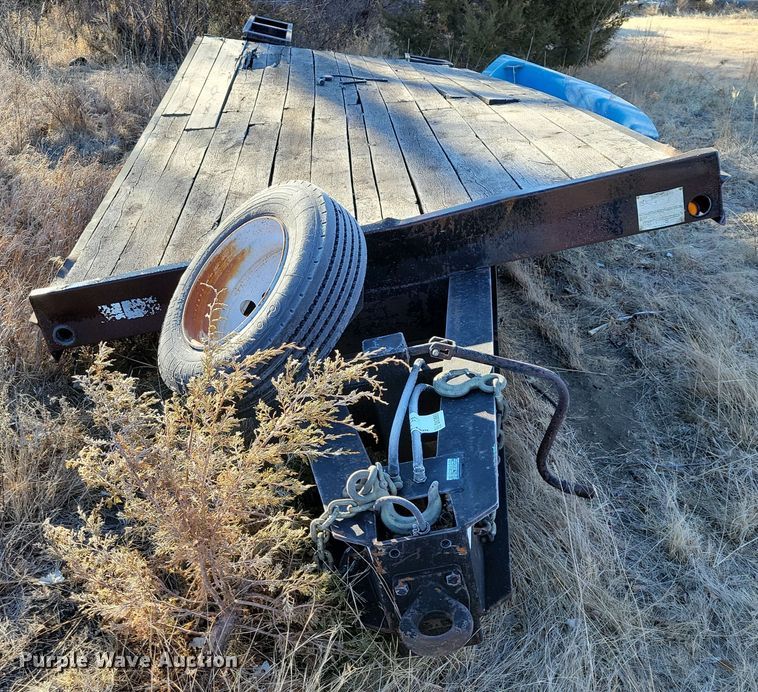 image for item DN3689 2003 Dakota Manufacturing Trail- Eze TE40R24 equipment trailer