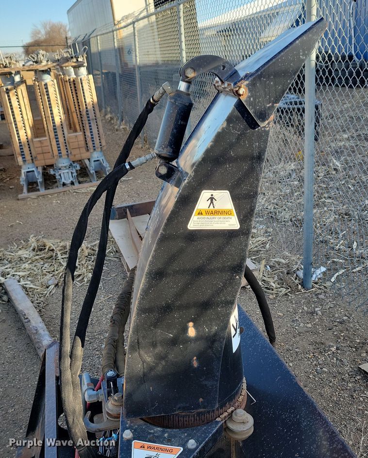 image for item DN3693 Quick Attach Attachments, Inc. 2410X skid steer snow blower