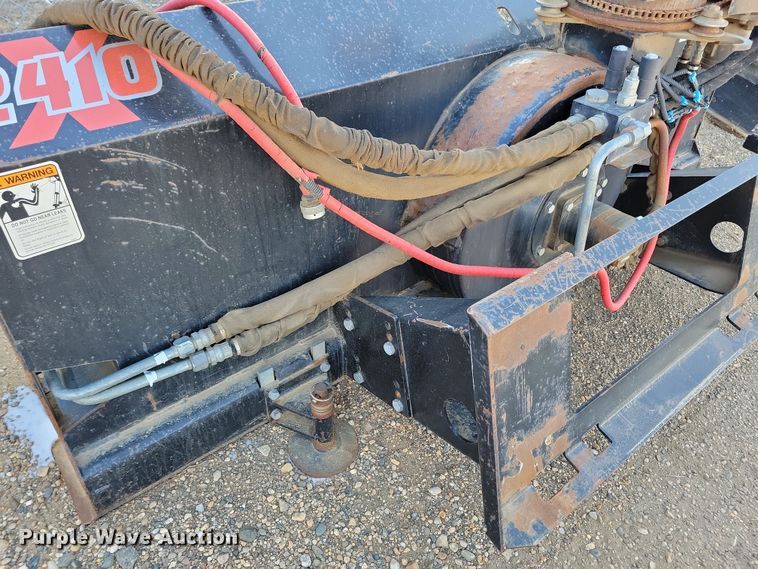image for item DN3693 Quick Attach Attachments, Inc. 2410X skid steer snow blower