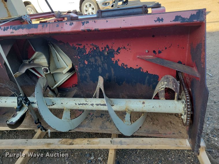 image for item DN3697 Farm King 840 snow blower