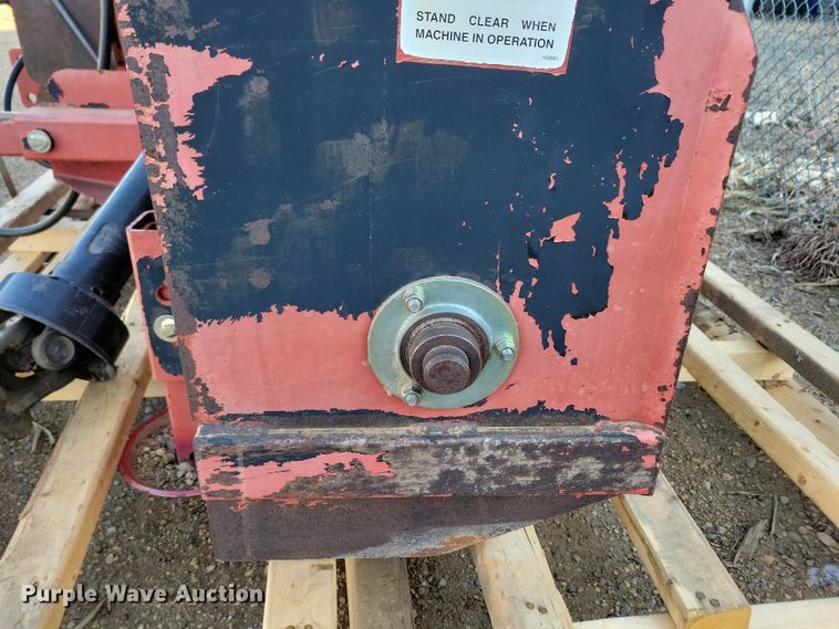 image for item DN3697 Farm King 840 snow blower