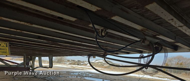 image for item DO7770 1987 Fruehauf FB91 dry van trailer