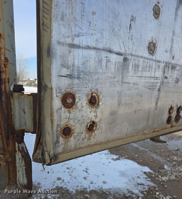 image for item DO7770 1987 Fruehauf FB91 dry van trailer