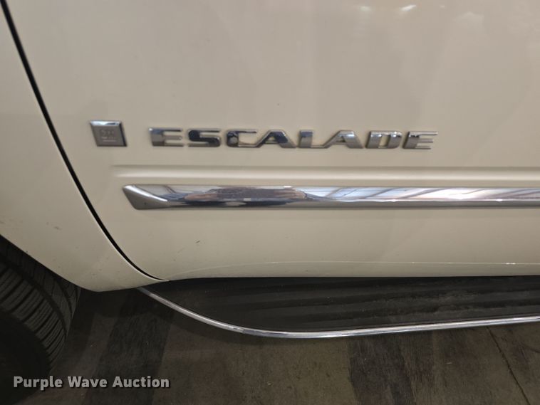 image for item DO7783 2009 Cadillac Escalade SUV