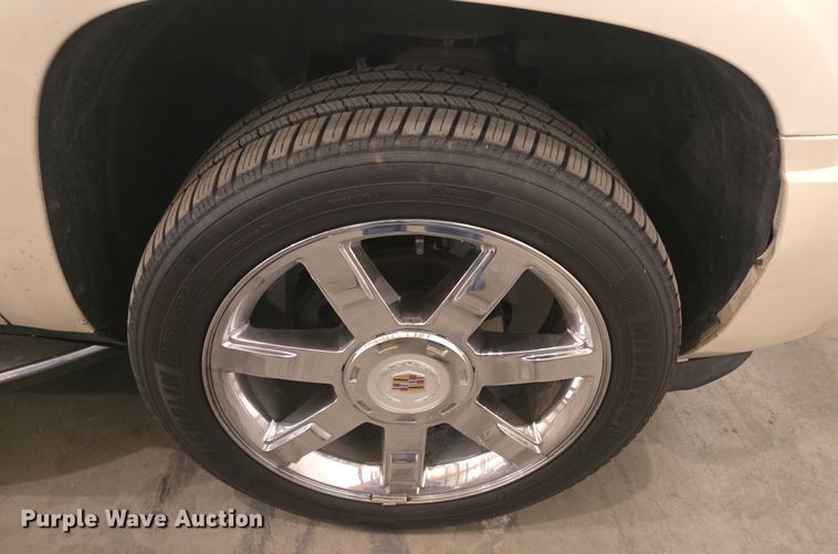 image for item DO7783 2009 Cadillac Escalade SUV