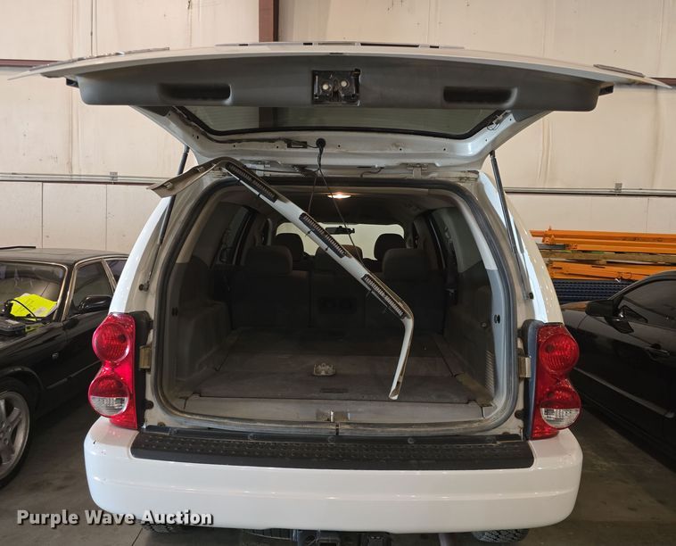 image for item DO7784 2004 Dodge Durango SLT SUV